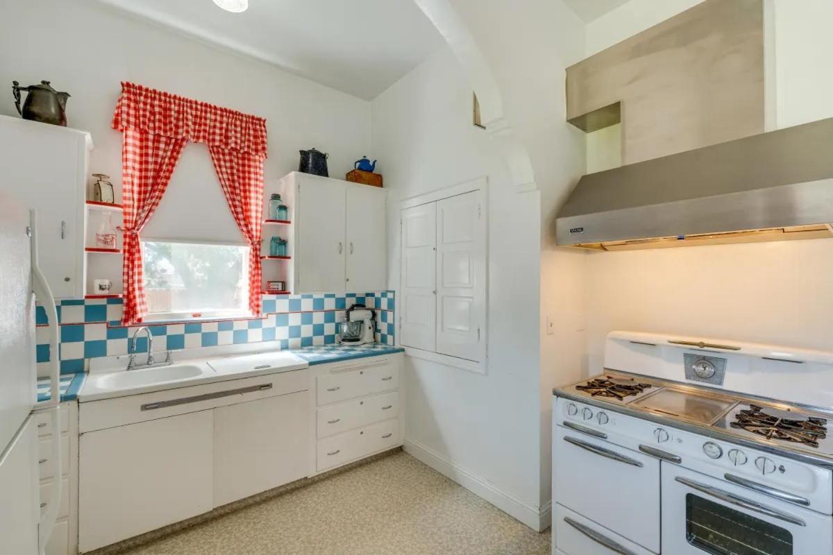 Готель Lodi Hill House Екстер'єр фото